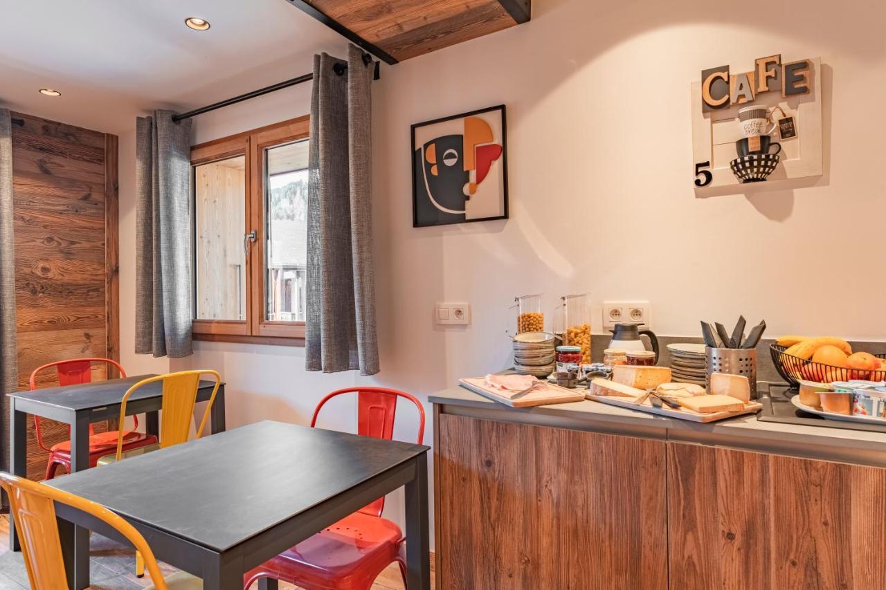 Chalet Charming B And B Les Gets Eksteriør billede